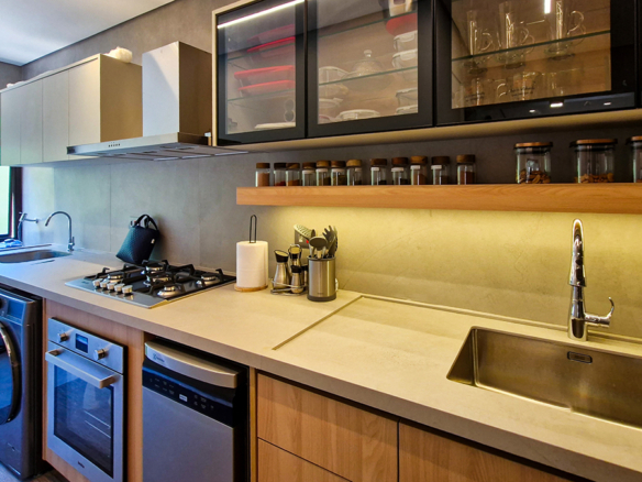 Apartamento à Venda, no Condomínio Ilhas Canárias, Praia da Tabatinga, 2 quartos, com 110 m².