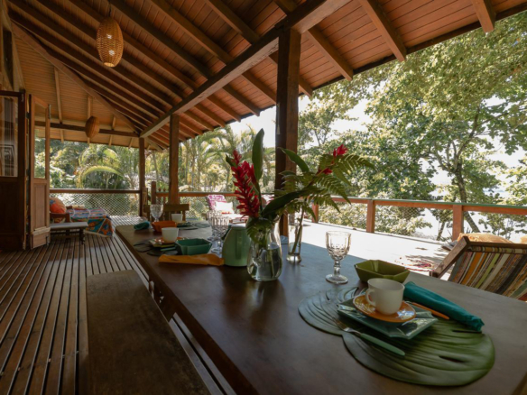 Casa para Venda Praia do Bonete, com 03 dormitórios, 200 m² de construção