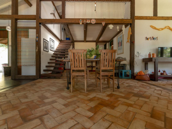 Casa para Venda Praia do Bonete, com 03 dormitórios, 200 m² de construção