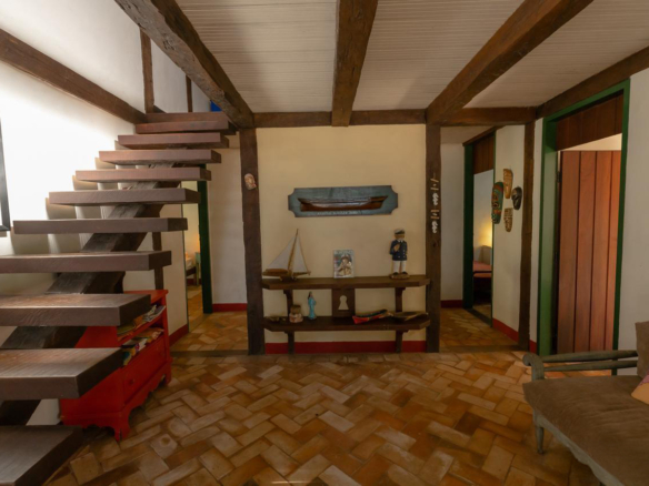 Casa para Venda Praia do Bonete, com 03 dormitórios, 200 m² de construção