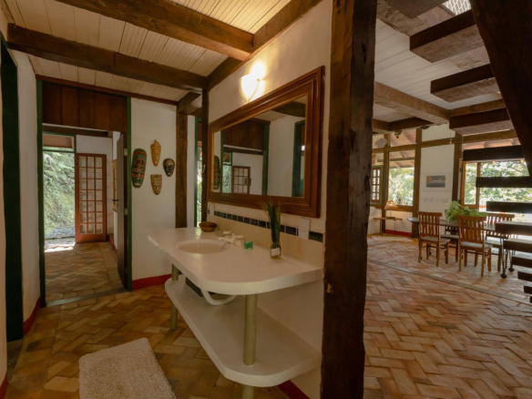 Casa para Venda Praia do Bonete, com 03 dormitórios, 200 m² de construção