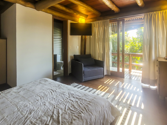 Casa para Venda com 5 suítes, em Praia Vermelha do Sul, com 600m²