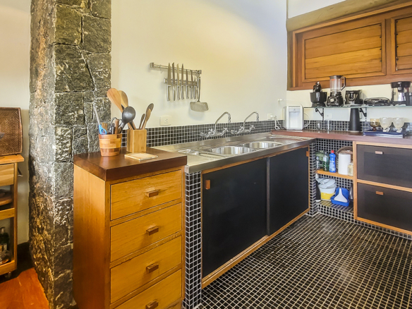 Casa para Venda com 5 suítes, em Praia Vermelha do Sul, com 600m²