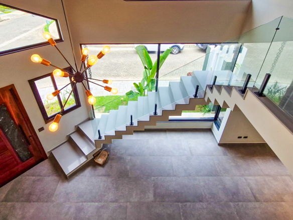 Casa à venda no Condomínio Costa Nova, Praia de Massaguaçu – 04 suítes, 360 mts quadrados