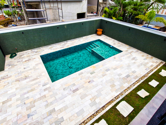 Casa à venda no Condomínio Costa Nova, Praia de Massaguaçu – 04 suítes, 360 mts quadrados