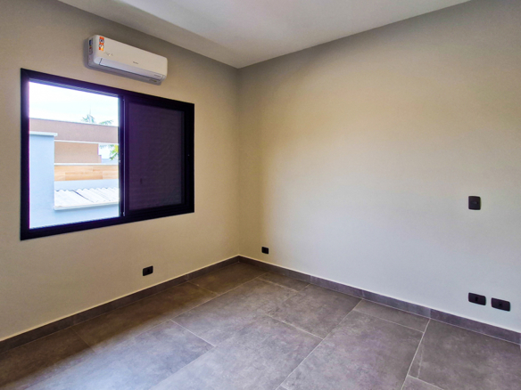 Casa à venda no Condomínio Costa Nova, Praia de Massaguaçu – 04 suítes, 360 mts quadrados
