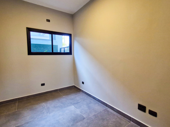 Casa à venda no Condomínio Costa Nova, Praia de Massaguaçu – 04 suítes, 360 mts quadrados