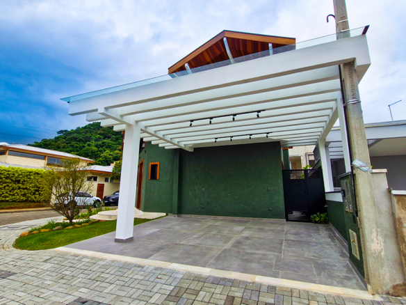 Casa à venda no Condomínio Costa Nova, Praia de Massaguaçu – 04 suítes, 360 mts quadrados