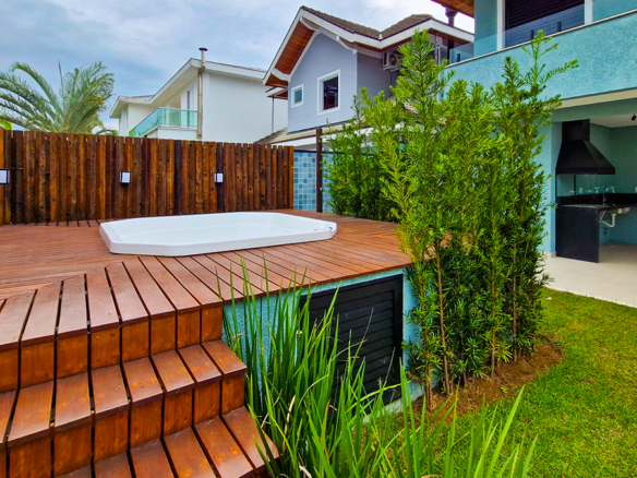 Casa à venda no Condomínio Costa Nova, Praia de Massaguaçú, 05 quartos, 400 mts quadrados