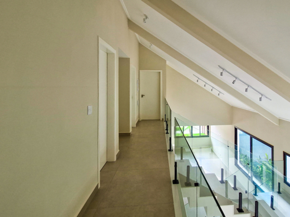 Casa à venda no Condomínio Costa Nova, Praia de Massaguaçú, 05 quartos, 400 mts quadrados