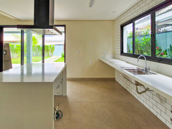 Casa à venda no Condomínio Costa Nova, Praia de Massaguaçú, 05 quartos, 400 mts quadrados