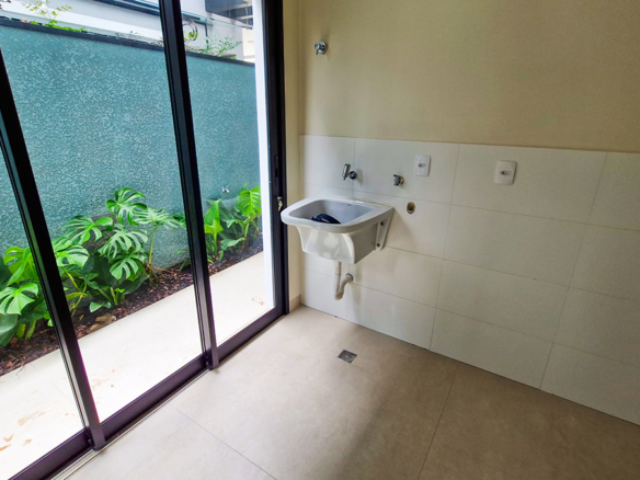 Casa à venda no Condomínio Costa Nova, Praia de Massaguaçú, 05 quartos, 400 mts quadrados