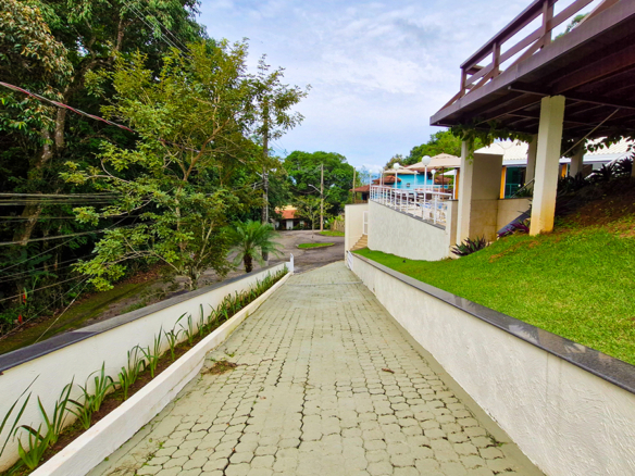 Casa a venda, no Condomínio Park Imperial – Praia de Masaguaçú, com 4 suítes e 928 mts quadrados