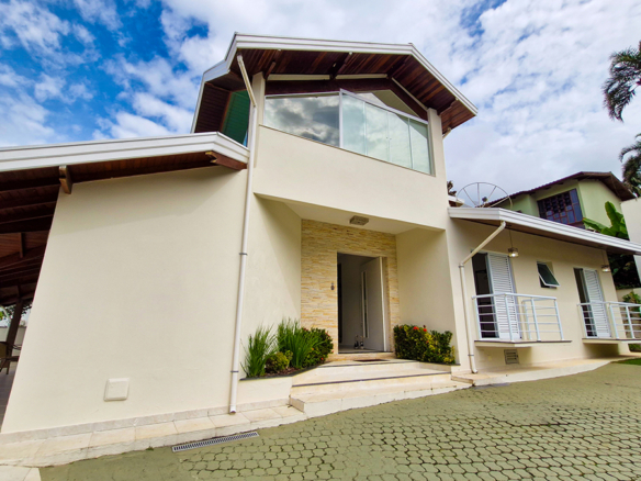 Casa a venda, no Condomínio Park Imperial – Praia de Masaguaçú, com 4 suítes e 928 mts quadrados