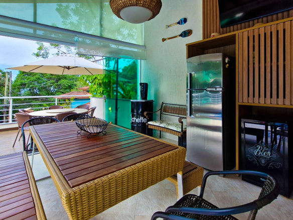 Casa a venda, no Condomínio Park Imperial – Praia de Masaguaçú, com 4 suítes e 928 mts quadrados