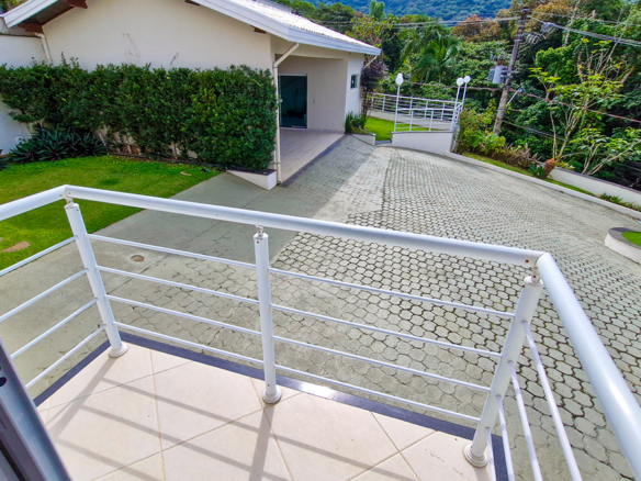 Casa a venda, no Condomínio Park Imperial – Praia de Masaguaçú, com 4 suítes e 928 mts quadrados