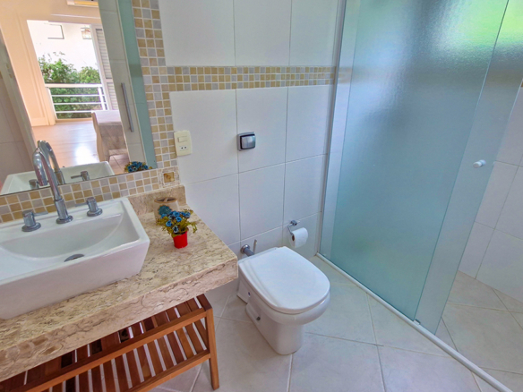 Casa a venda, no Condomínio Park Imperial – Praia de Masaguaçú, com 4 suítes e 928 mts quadrados