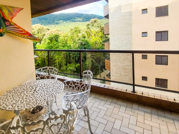 Apartamento localizado na Praia da Tabatinga com 2 quartos e 110 m²