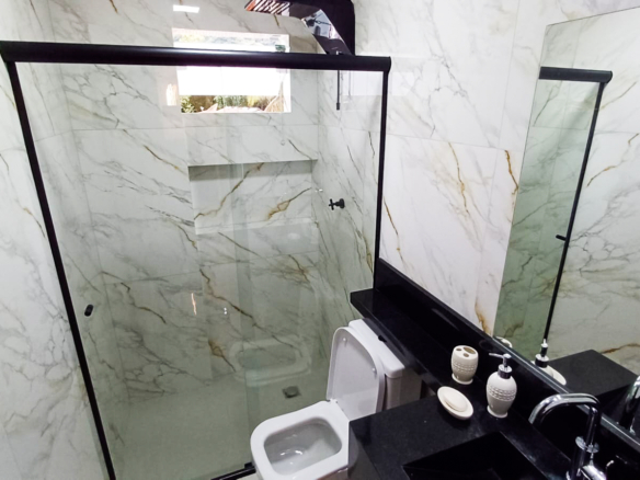 Apartamento Tipo em Condominio na praia da Lagoinha com 100m²
