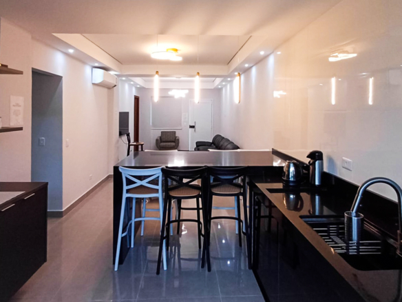 Apartamento Tipo em Condominio na praia da Lagoinha com 100m²