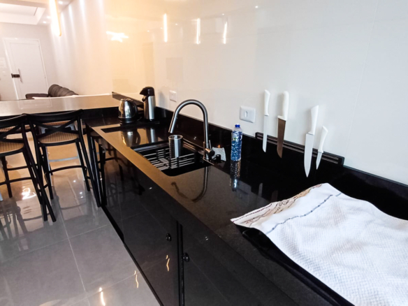 Apartamento Tipo em Condominio na praia da Lagoinha com 100m²