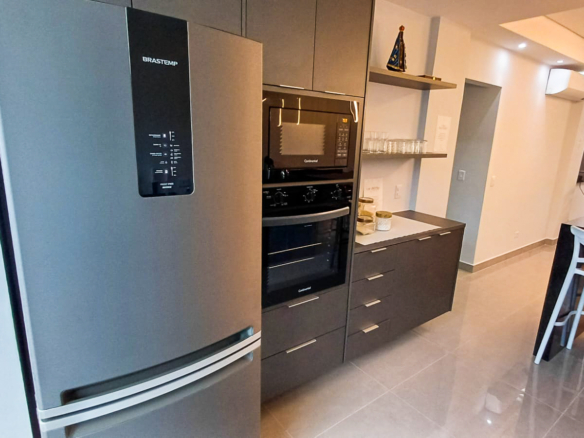 Apartamento Tipo em Condominio na praia da Lagoinha com 100m²