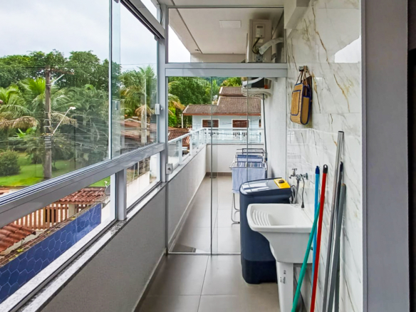 Apartamento Tipo em Condominio na praia da Lagoinha com 100m²