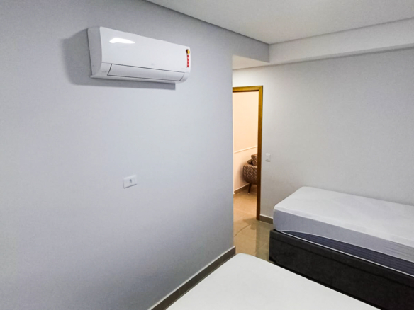 Apartamento Tipo em Condominio na praia da Lagoinha com 100m²