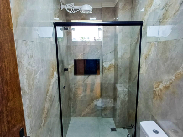 Apartamento Térreo em Condomínio na praia da Lagoinha com 110m²