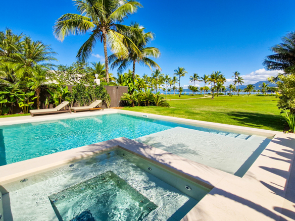 Casa no Condomínio Costa Verde Tabatinga com 8 suítes, na Praia de Tabatinga com 600 m²