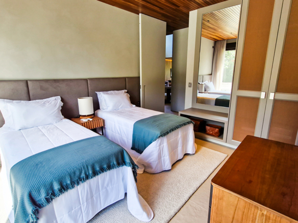 Casa no Condomínio Costa Verde Tabatinga com 8 suítes, na Praia de Tabatinga com 600 m²