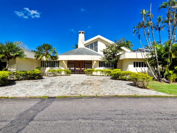 Casa frente mar no Condominio Costa Verde Tabatinga de 8 dormitórios com 605 m²
