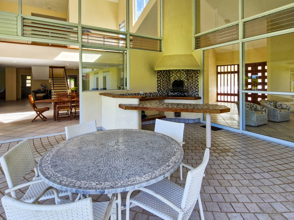 Casa frente mar no Condominio Costa Verde Tabatinga de 8 dormitórios com 605 m²