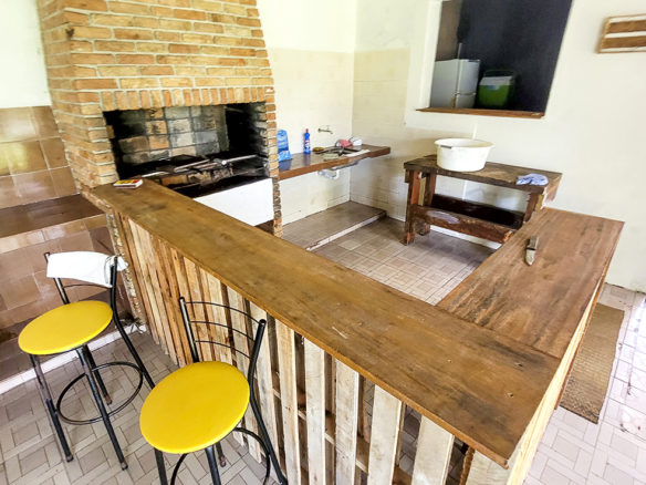 Casa padrão para venda ou locação de temporada com 380 m² no bairro da Tabatinga