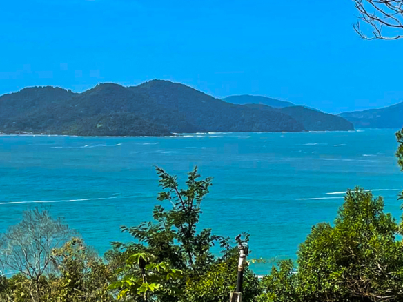 Terreno para Venda em Praia Brava do Sul em Ubatuba com 22347 m²