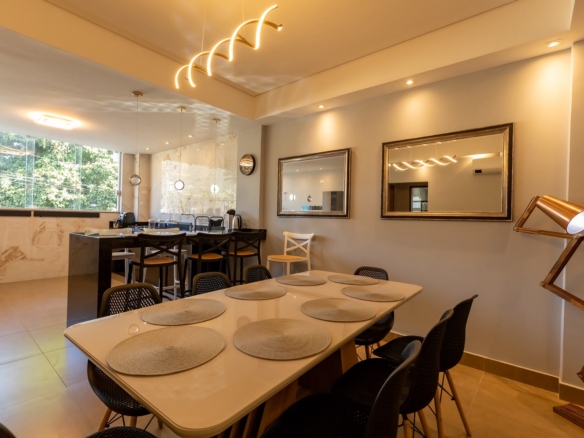 Apartamento Térreo em Condomínio na praia da Lagoinha com 110m²