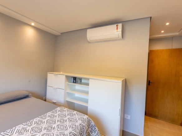 Apartamento Térreo em Condomínio na praia da Lagoinha com 110m²