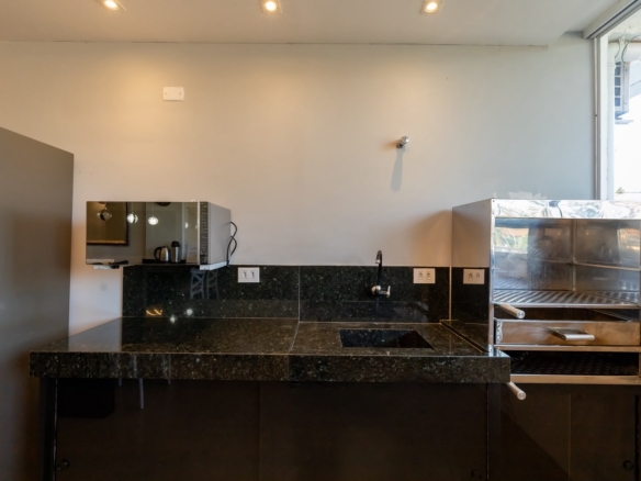 Apartamento Térreo em Condomínio na praia da Lagoinha com 110m²
