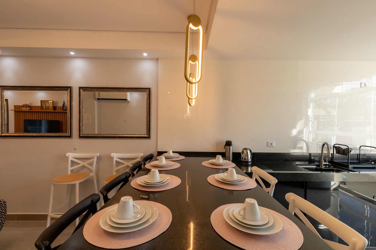 Apartamento Tipo em Condominio na praia da Lagoinha com 100m²
