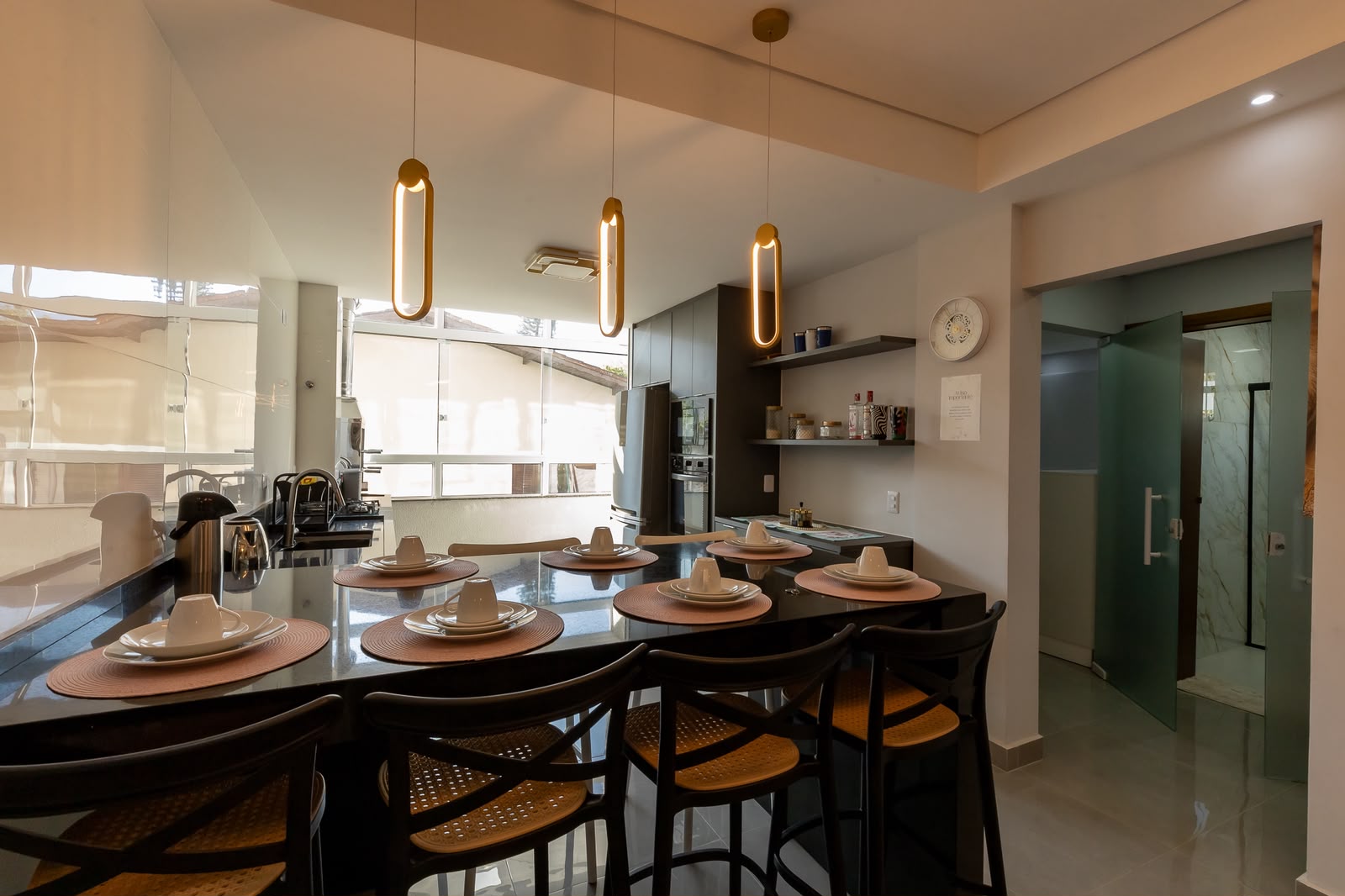 Apartamento Tipo em Condominio na praia da Lagoinha com 100m²