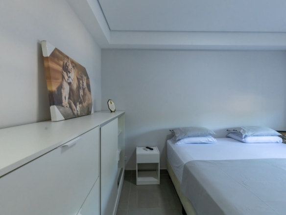 Apartamento Tipo em Condominio na praia da Lagoinha com 100m²
