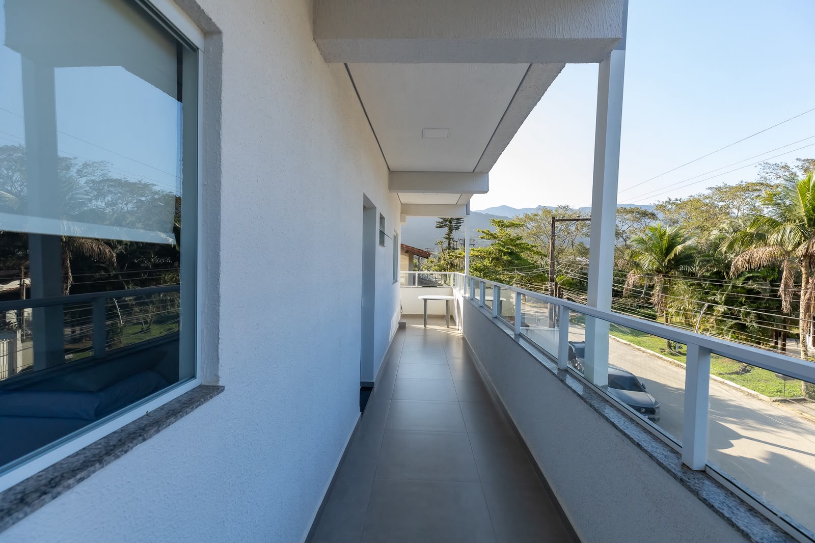 Apartamento Tipo em Condominio na praia da Lagoinha com 100m²