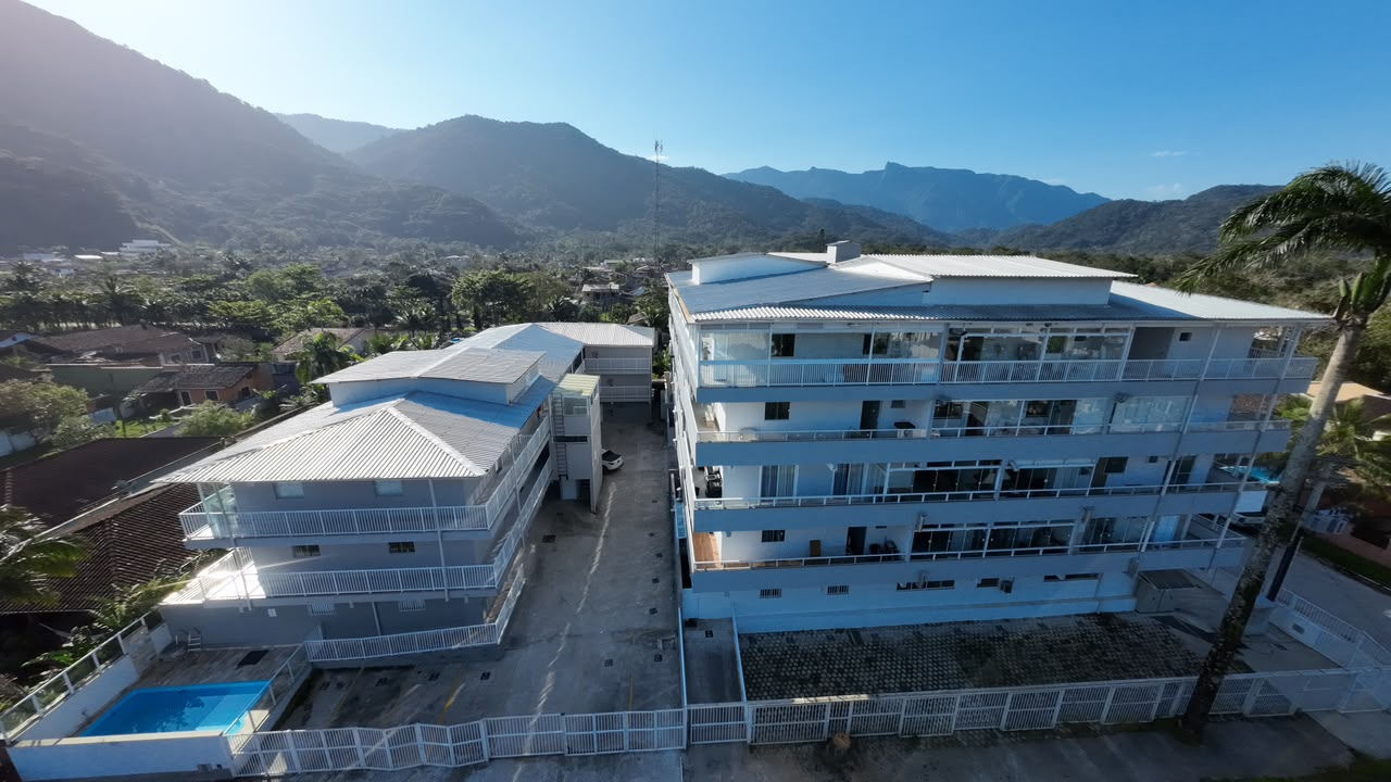 Apartamento Tipo em Condominio na praia da Lagoinha com 100m²