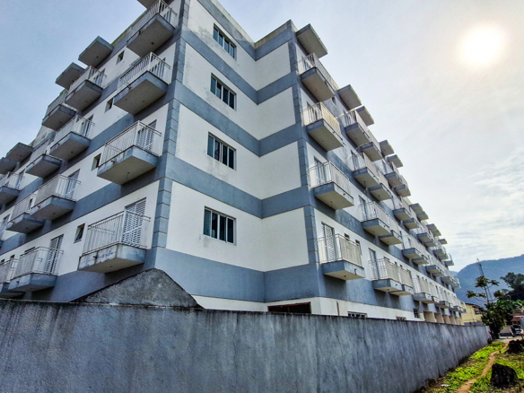 Hotel Pousada, com 88 suítes na Praia de Maranduba em Ubatuba