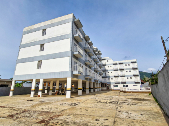 Hotel Pousada, com 88 suítes na Praia de Maranduba em Ubatuba