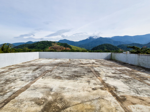 Hotel Pousada, com 88 suítes na Praia de Maranduba em Ubatuba