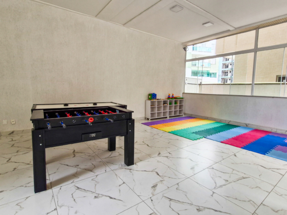 Apartamento tipo em Ubatuba com 73m²