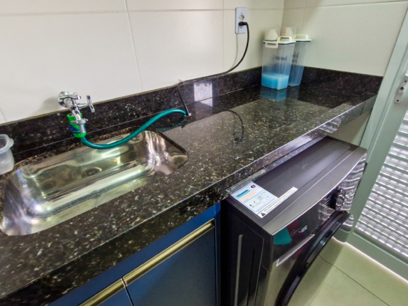 Apartamento tipo em Ubatuba com 73m²
