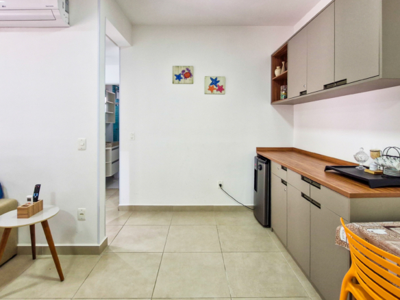 Apartamento tipo em Ubatuba com 73m²