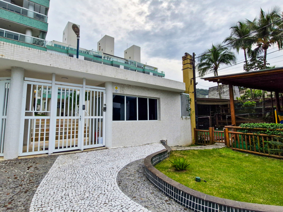 Apartamento tipo Vista Mar na Praia Grande em Ubatuba com 180 m²